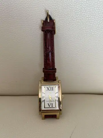 타미힐피거 손목시계