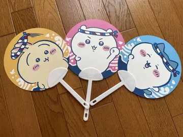 치이카와 (먼작귀) 토끼 하치와레 요카도 부채 3종 세트