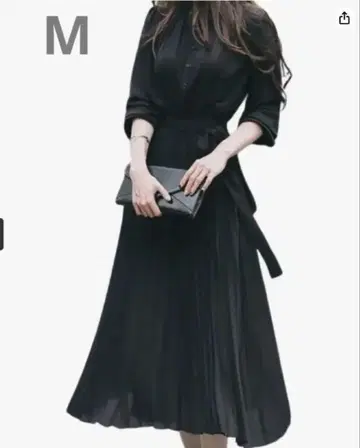 네이비 긴팔 롱 플리츠 긴팔 원피스 안감 부착