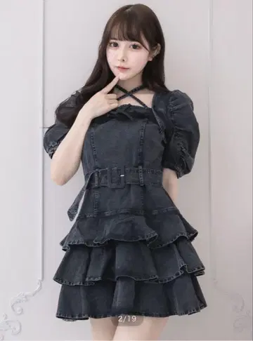 pium 티어드 프릴 미니 원피스