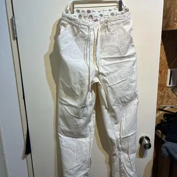 Dickies 화이트 워크 팬츠