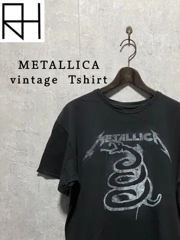[ 구제 의류 ] METALLICA 스네이크 프론트 디자인 T셔츠