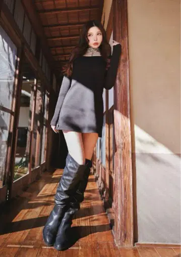 실루엣 컷 미니 원피스 Darich 다리치