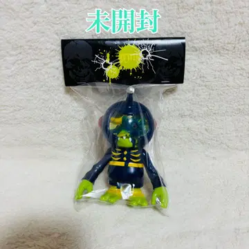 [ 미개봉 ] 시크릿 베이스 데스 바바리안 소프트 비닐 피규어 레어