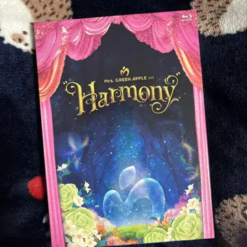Mrs. GREEN APPLE on Harmony Blu-ray
