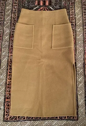 오라리 울 스커트