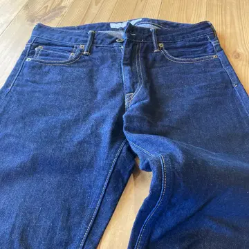 JAPAN BLUE JEANS ROCOCO 별주 셀비치 청바지