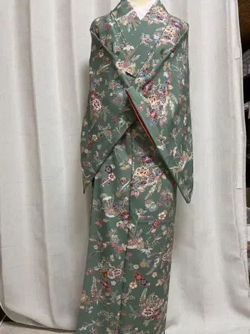 순수 실크 코몬