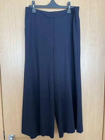 theory luxe 네이비 와이드 팬츠 042