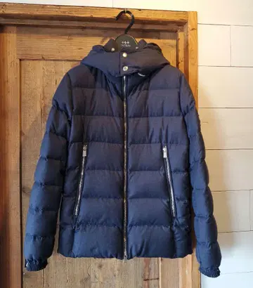 TATRAS 네이비 다운 자켓 R라인 남성용 사이즈 170/92A