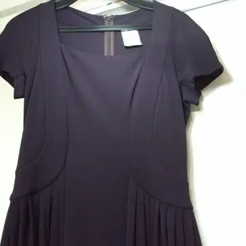 시빌라 다크 퍼플 A라인 플레어 원피스