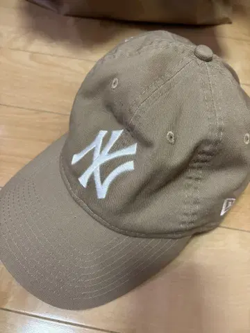 양키스 베이지 캡