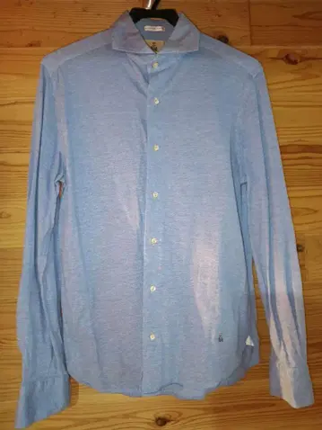 GUY ROVER 라이트 블루 셔츠 M 사이즈