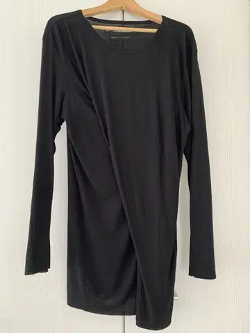 JULIUS Permanent 율리우스 파마 드레이프 티셔츠