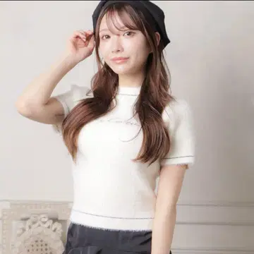 [ 새상품 ] 립 서비스/페이저 하프 니트