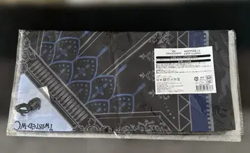 트위스테 할로윈 스카프 핀즈