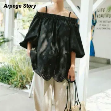 새상품급 Arpege Story 아이렛 자수 오프숄더 블라우스 블랙 M