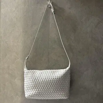 뜨개질 숄더백 핸드백 화이트