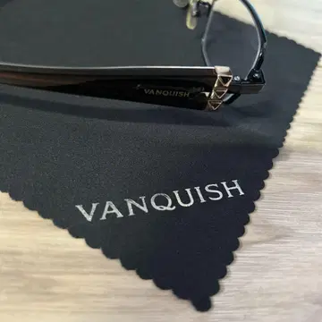VANQUISH 안경