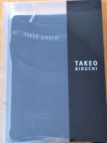 미개봉 새상품 TAKEO KIKUCHI 베이직 반팔 크루넥 티셔츠
