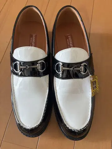 LASSU&FRISS 러스앤프리스 로퍼 26.5cm 새상품