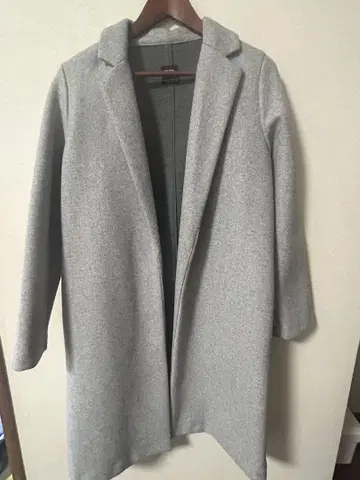 ZARA 코트
