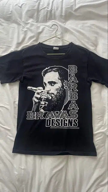 YAZBEK BARBAS BRAVAS 티셔츠