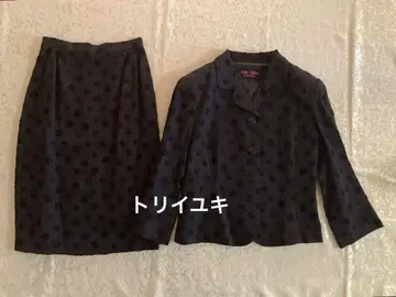 YUKI TORII 꽃무늬 다크 블루 셋업