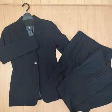 블랙 싱글 버튼 수트 상하의 타이트 스커트