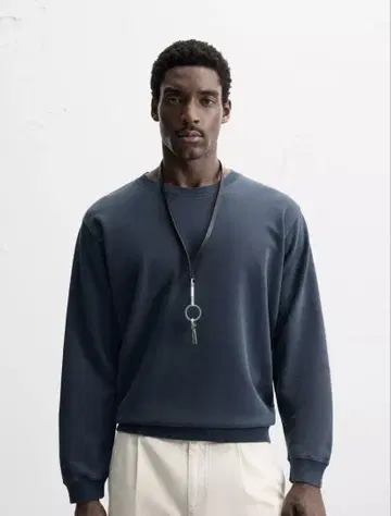 택 포함 새상품 ZARA 소프트 워시드 스웨트 셔츠 L