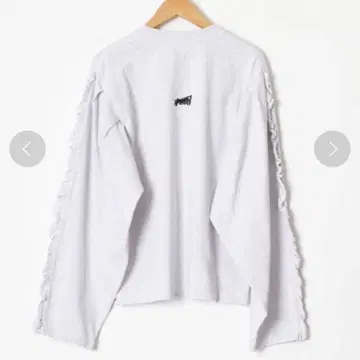 HOLIDAY SUPER FINE DRY RUFFLE RUFFLE 롱T
