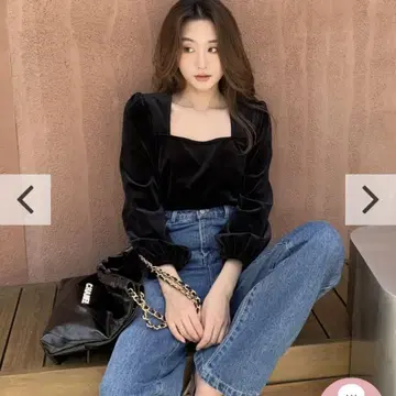 새상품 미사용 birthdaybash 스퀘어넥 벨로아 상의