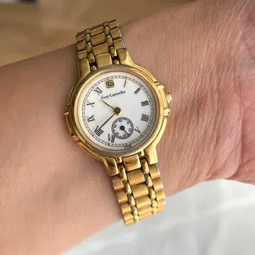 Guy Laroche 손목시계