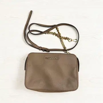 MICHAEL KORS 베이지 미니 숄더백