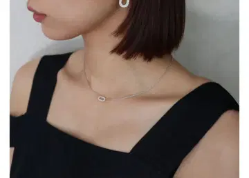 Yon Zero Necklace 화이트 골드