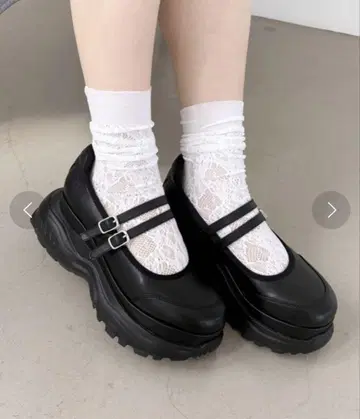 Heather 볼륨 플랫 스니커즈 블랙