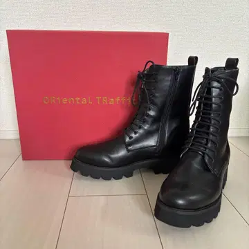 ORiental Traffic 블랙 레이스업 부츠