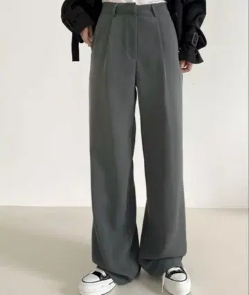 BEIDELLI 와이드 턱 슬랙스
