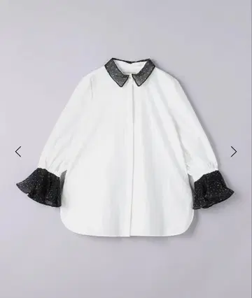 화이트 셔츠 도트 무늬 카라 부착