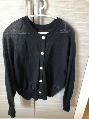 UNITED GREEN LABEL 블랙 가디건