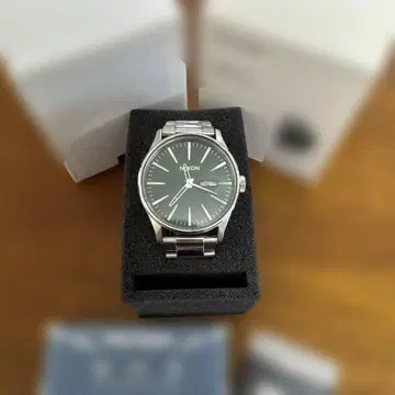 [ 새상품급 ] NIXON SENTRY SS GREEN SUNRAY
