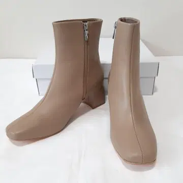 미사용 새상품 EVOL METOKA 이볼 메토카 부츠 24cm