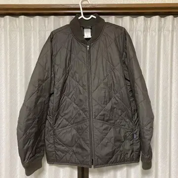 Patagonia 퀼팅 자켓 M 새상품급