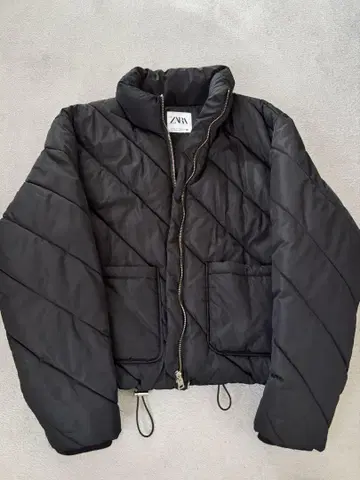 ZARA 다운