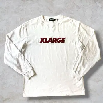 XLARGE 화이트 로고 자수 긴팔 티셔츠 M