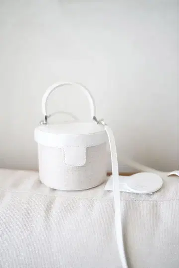 FOXEY 폭시 Petit Voyage 숄더 백