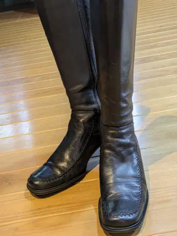 블랙 가죽 롱 부츠 지퍼 포함