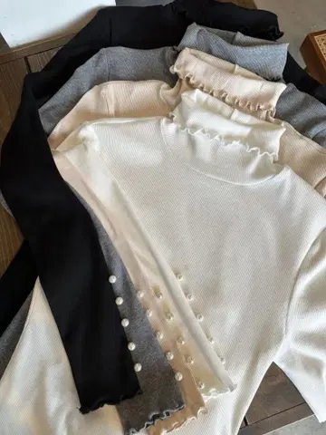 birthdaybash / LOU PEARL SLEEVE TOPS 블랙