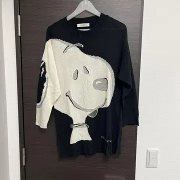ICEBERG 스누피 니트 스웨터