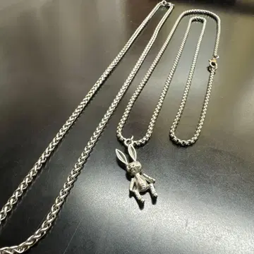 토끼 롱 목걸이 2점